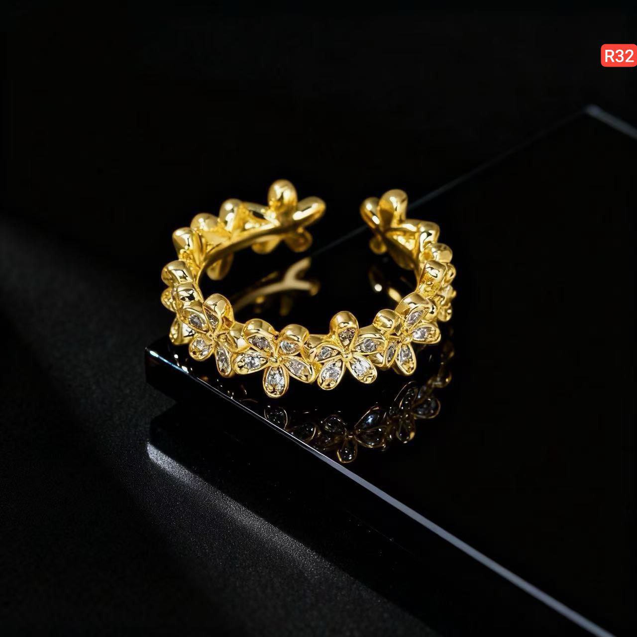 Small Daisy Flower Stone Ring(Adjustable) - Image 3