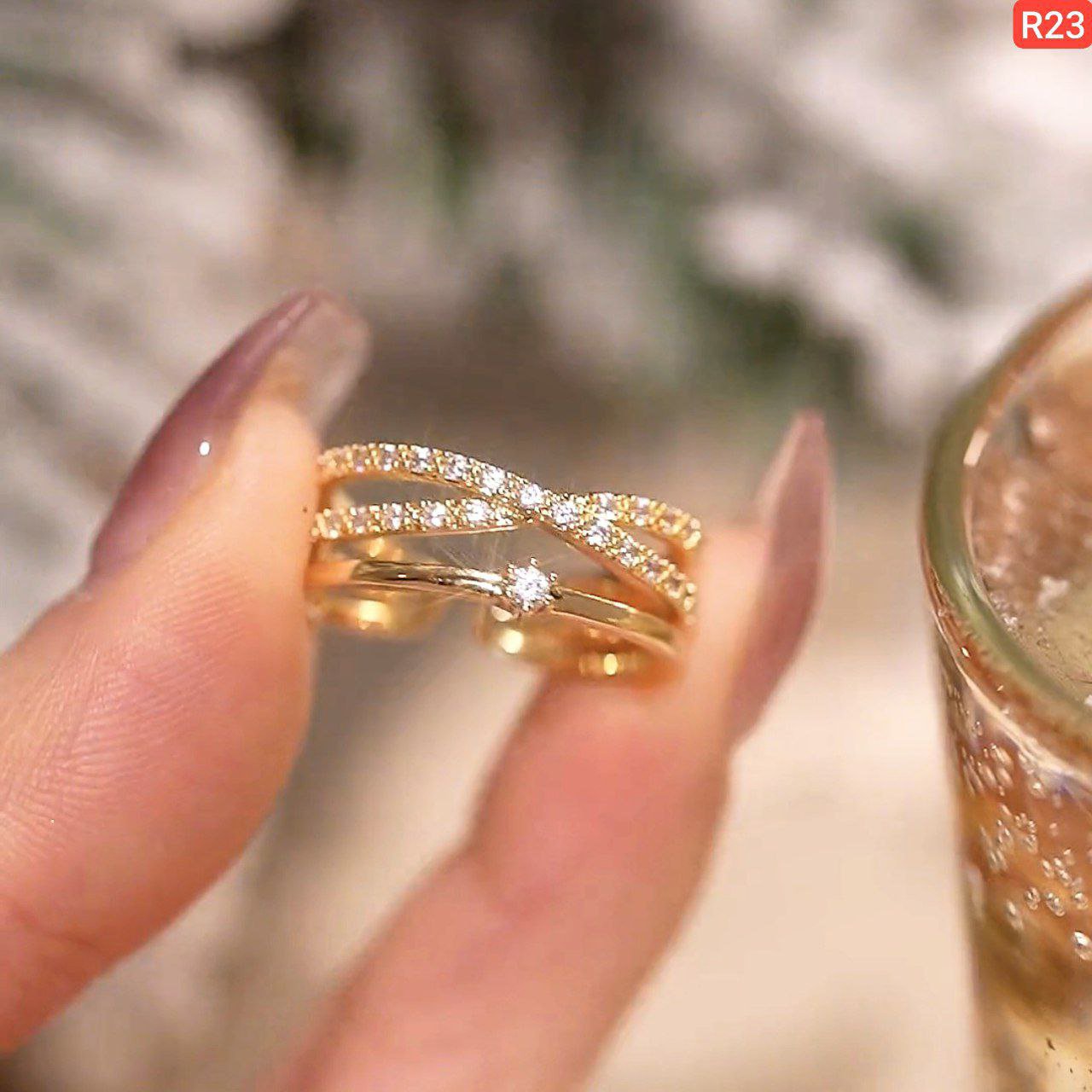 Double Layer Daimond Zircon Ring
(Adjustable) - Image 3