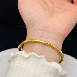 Premium quality Lock Style Bamboo Bracelet