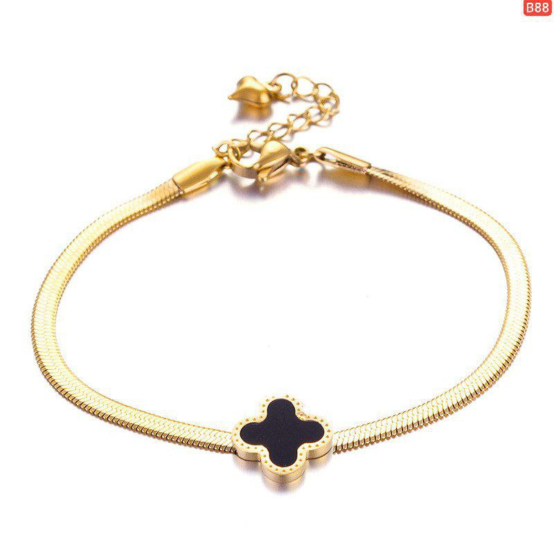 Gold Polished Snake Chain four Leaf clover Bracelet - Image 3